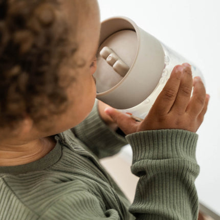 <tc>Done by Deer</tc> Tasse d'apprentissage 360 degrés Tiny Farm Bleu