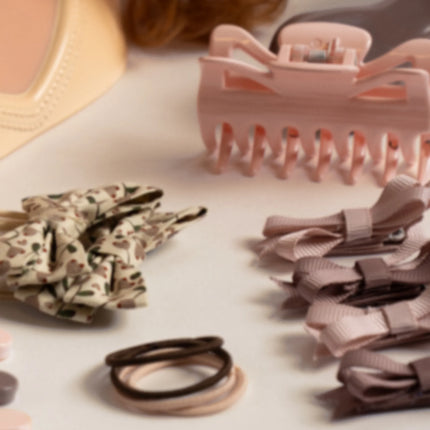 Poupée de coiffure Konges Sløjd avec des accessoires pour les cheveux