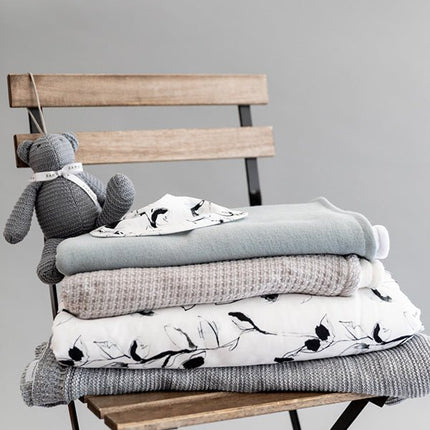Bamboom Ledikantdeken Dubbel T.O.G 2.2 Warm Grijs 100x150cm - Bamboom - Babywinkel - 8053306050707