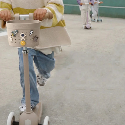 Banwood Pins Voor Kinderstep- en Fietsmandje Space koop je bij Babywinkel
