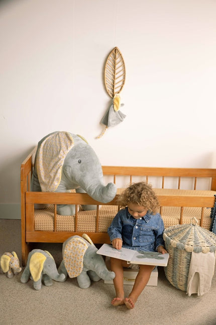 Elephant Emmett no. 2 - 22cm - Babywinkel - 8711811116058