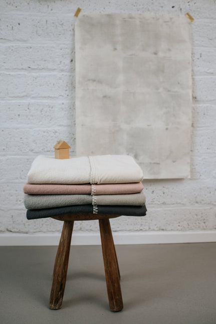 Koeka Ledikantdeken Flanel Runa Leaf koop je bij Babywinkel