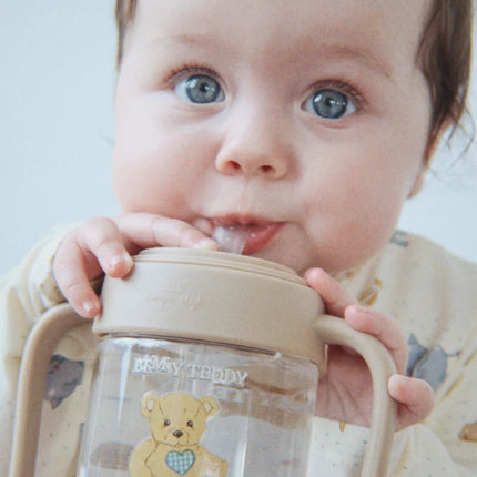 Konges Sløjd Drinkbeker Teddy koop je bij Babywinkel