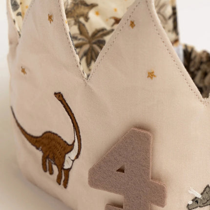 Konges Sløjd Verjaardagskroon Dino koop je bij Babywinkel