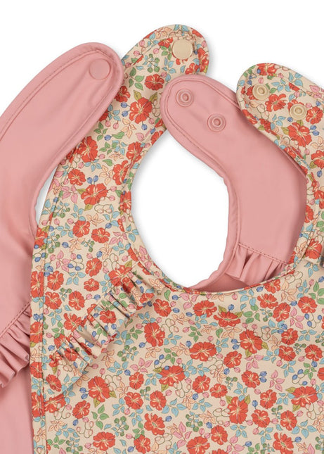 Konges Slojd 2 Pack Dinner Bib With Frill Kaluka/Bridal Rose koop je bij Babywinkel