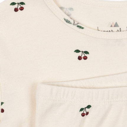 Konges Slojd Pyjama GOTS Cherry koop je bij Babywinkel