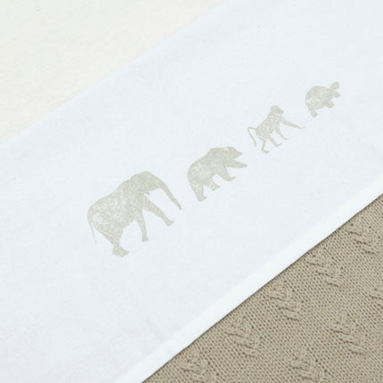Laken Ledikant 120x150cm Animals - Olive Green - Babywinkel - 8717329376793