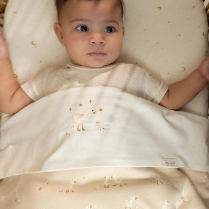 Little Dutch Ledikantdeken Beige Little Goose koop je bij Babywinkel