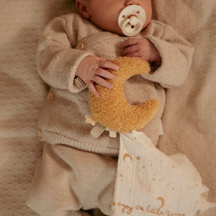 Little Dutch Baby Vestje Overslag Soft Beige Melee - Babywinkel - 8721122582572