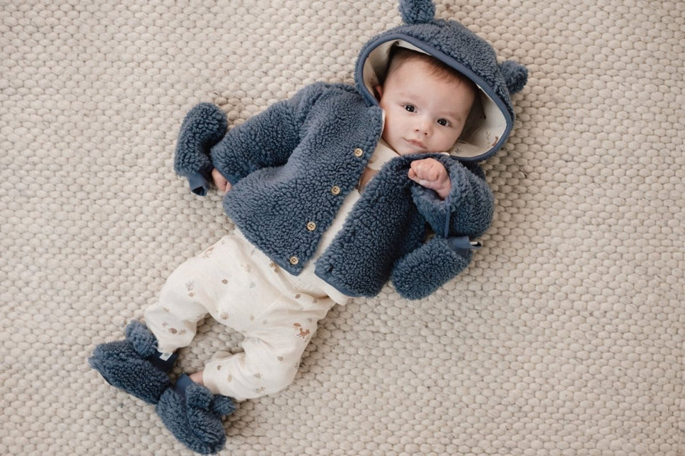 Little Dutch Babyjasje Teddy Stone Blue koop je bij Babywinkel