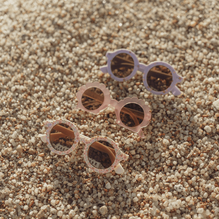 Little Dutch Zonnebril Dreamy Stripes koop je bij Babywinkel