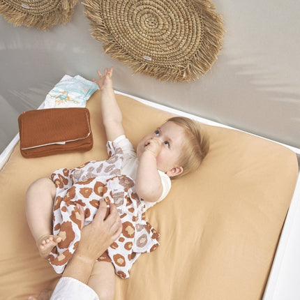 Meyco Aankleedkussenhoes 3K Basic Jersey Warm Sand - Meyco - Babywinkel - 4054703840117