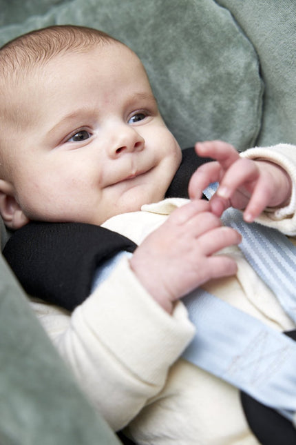 Meyco Autostoelhoes Groep 0 Cloud - Z Velvet Forest Green - Meyco - Babywinkel - 4054703524147