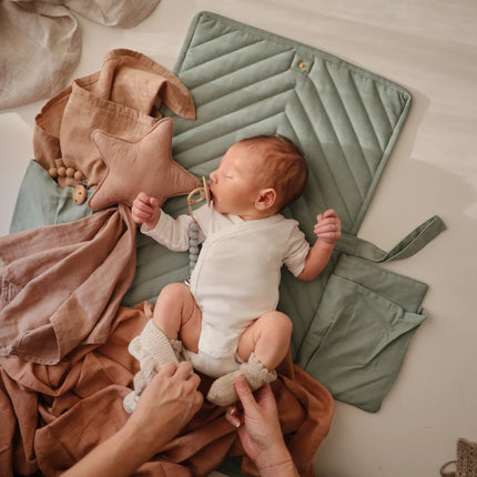 Mushie Aankleedkussen Roman Green - Mushie - Babywinkel - 810052460567
