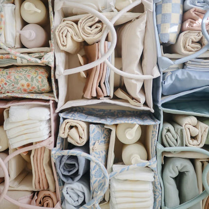 Mushie Draagbare Luier Organizer Roman Green koop je bij Babywinkel
