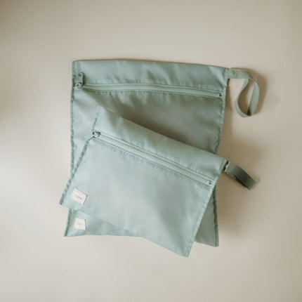 Mushie Opbergzak Waterproef Roman Green 2St - Mushie - Babywinkel - 840355800395