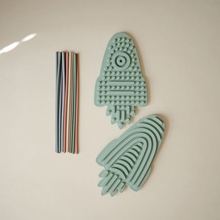 Mushie Sensorisch Speelgoed Siliconen Rocket koop je bij Babywinkel