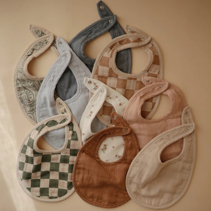 Mushie Slabbetje Green Paisley/Fog 2St - Mushie - Babywinkel - 810052469614
