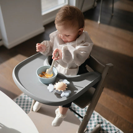 Mushie Slabbetje Lange Mouwen Fog - Mushie - Babywinkel - 840355800463