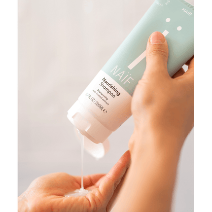 Naif Baby Shampoo 200ml - Naif - Babywinkel - 8719189451603