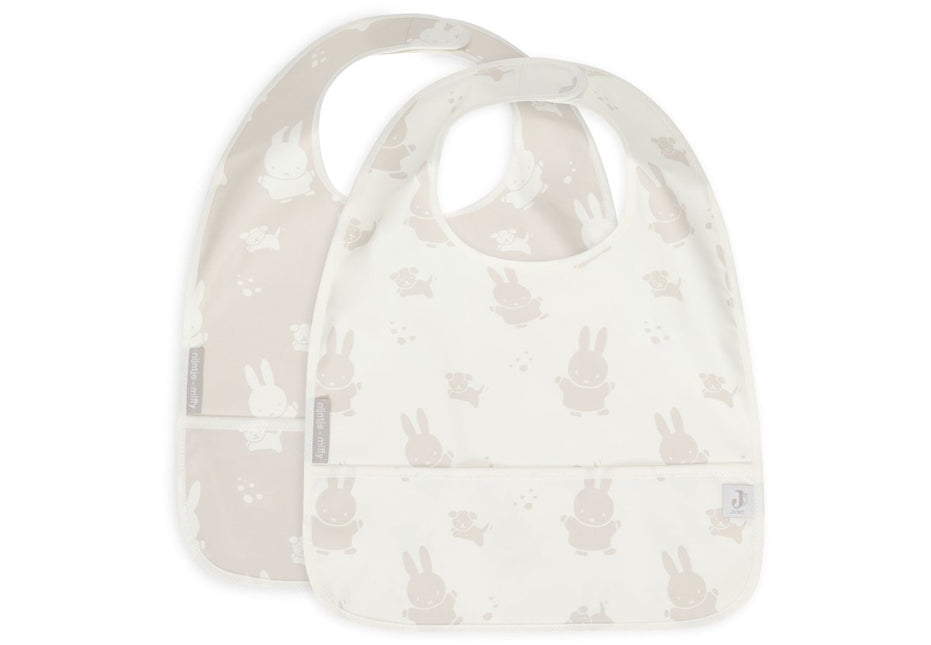 Jollein Slabbetje Waterproof Miffy & Snuffy Nougat 2 Stuks koop je bij Babywinkel