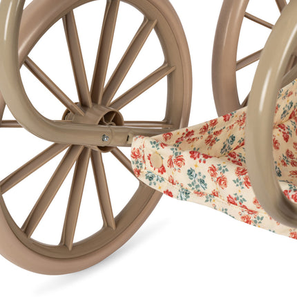 <tc>Konges Slojd</tc> Chariot de poupée Lumina