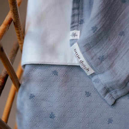 Little Dutch Wiegdeken Pure Denim Blue koop je bij Babywinkel